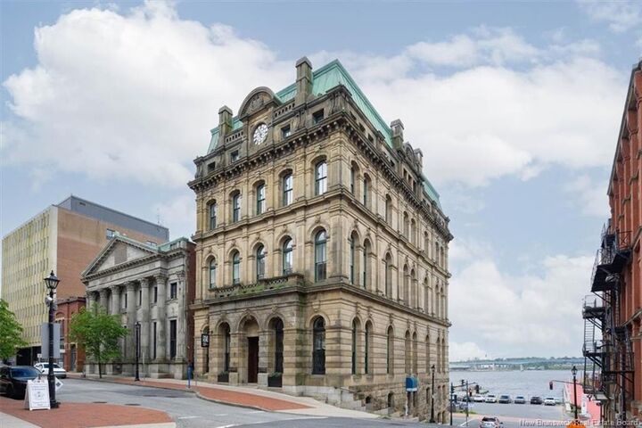 115 Prince William Street 203 — photo 1