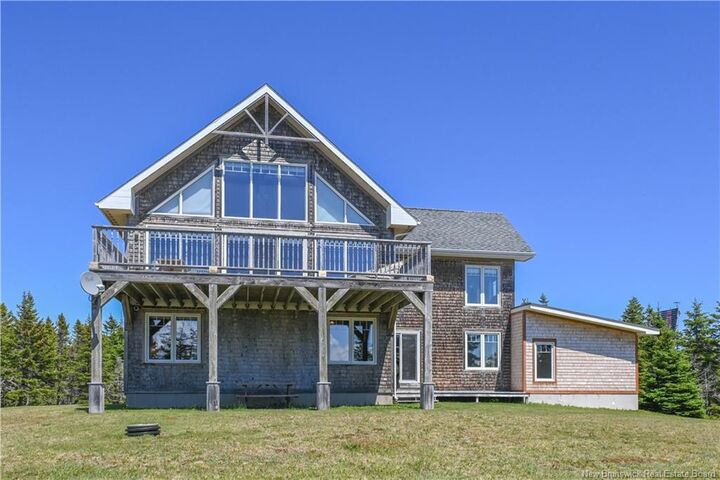 449 Gauvin Street — photo 1