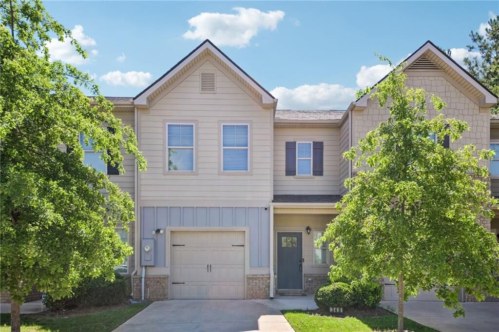 Property Photo:  340 Skipjack Court  GA 30016 