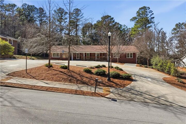 Property Photo: 2239 Scenic Drive GA 30078