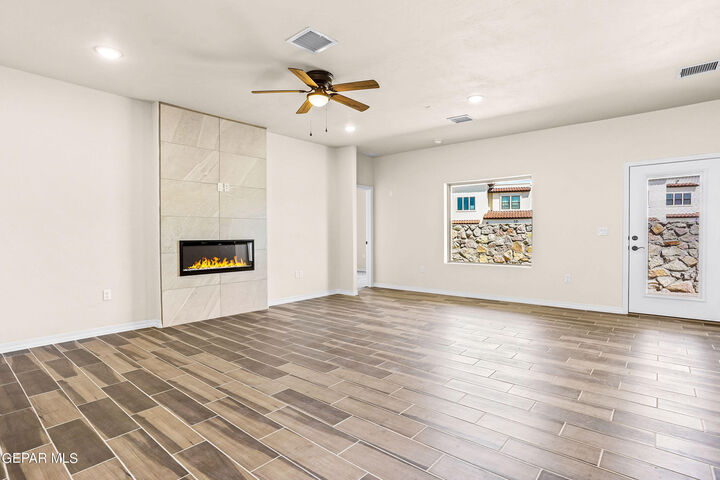 Property Photo:  871 Country Club Road 4E  TX 79932 
