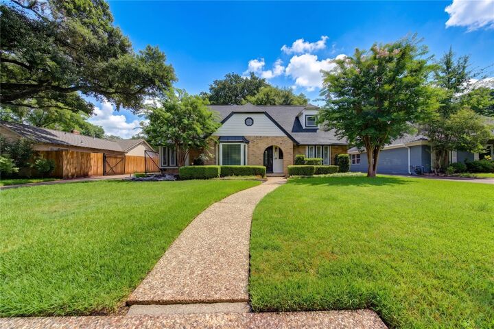 Property Photo: 1507 Ashford Parkway TX 77077