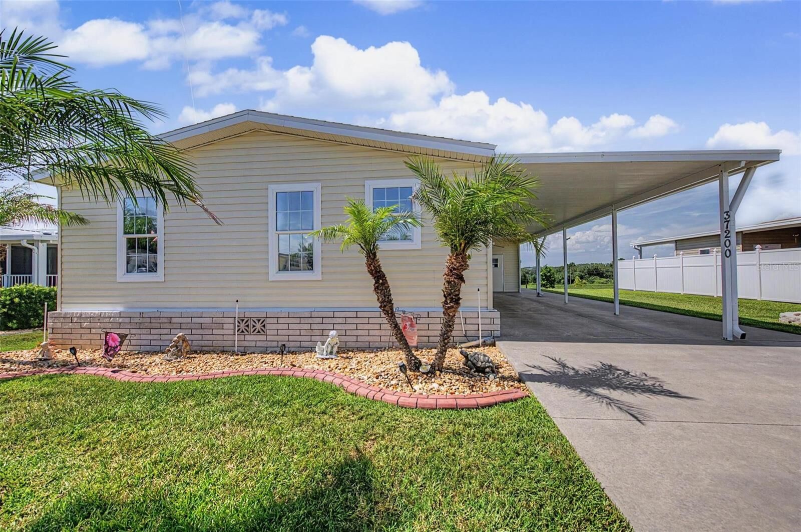 Property Photo:  37200 Neukom Avenue  FL 33541 