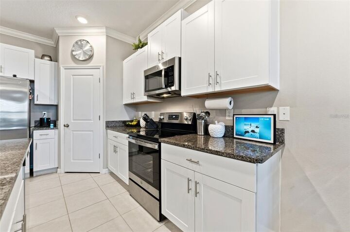 Property Photo:  31607 Blue Passing Loop  FL 33545 