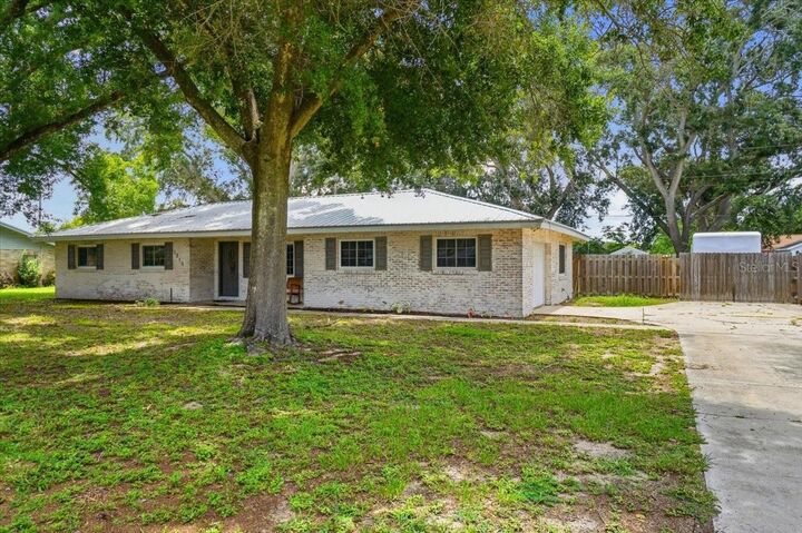 Property Photo:  1210 Carol Avenue  FL 33823 