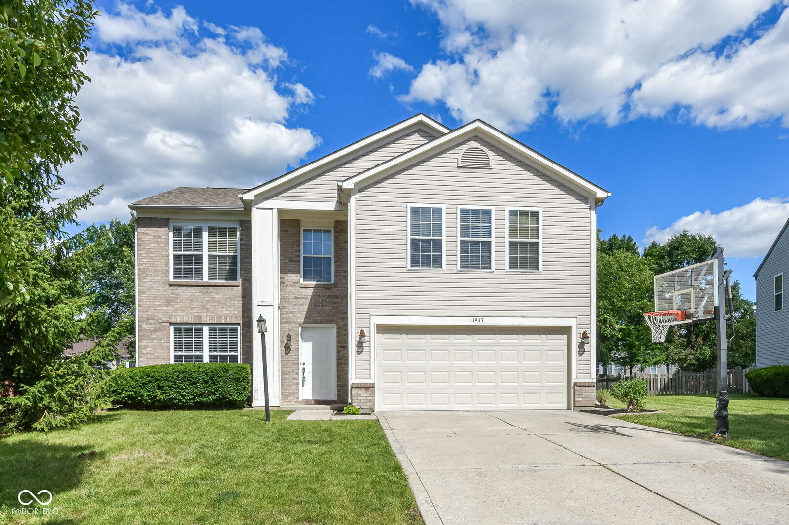 Property Photo: 11947 Princewood Drive IN 46037