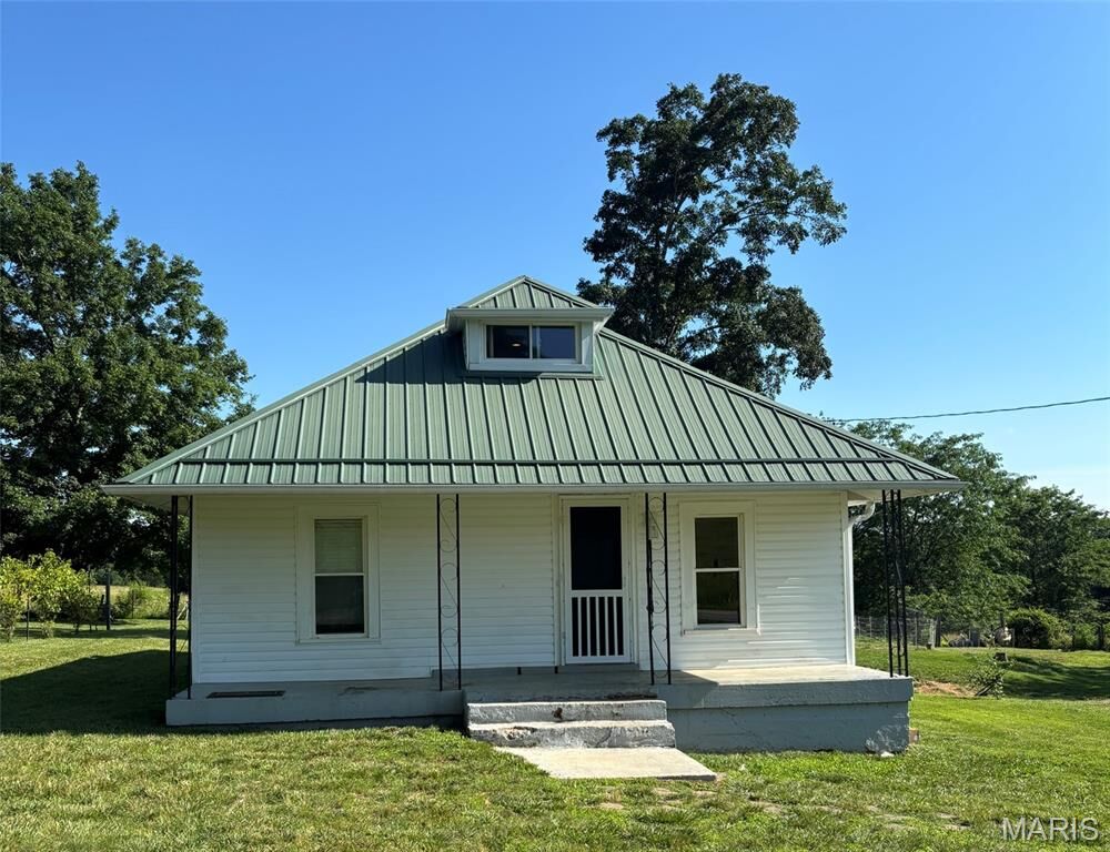 Property Photo:  9197 State Highway Zz  MO 63751 
