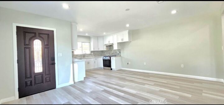 Property Photo:  5830 N Vista Street  CA 91775 