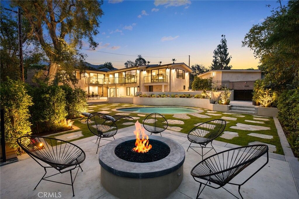 Property Photo: 4607 Alta Canyada CA 91011
