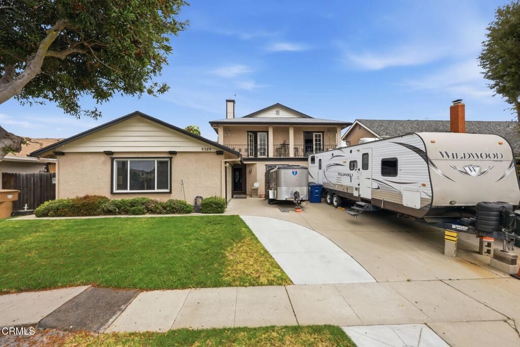 Property Photo:  9389 Santa Maria Street  CA 93004 