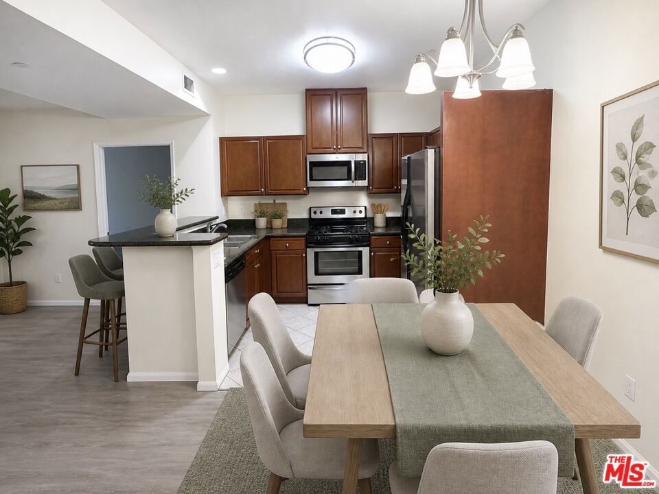 Property Photo:  13941 Sherman Way 204  CA 91405 