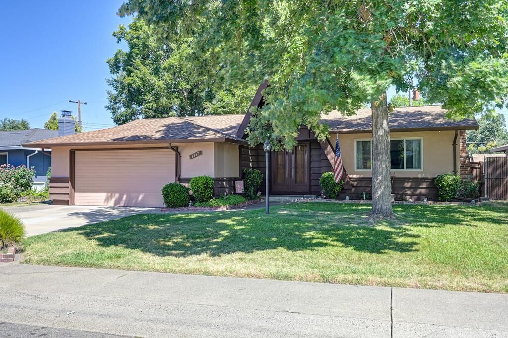 Property Photo:  6567 Woodpark Way  CA 95621 