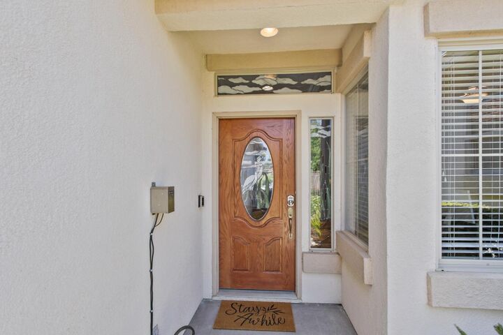 Property Photo:  855 Waterfield Court  CA 95648 