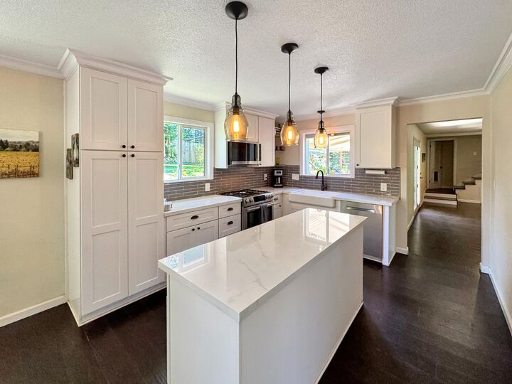 Property Photo:  792 Acorn Way  CA 95722 