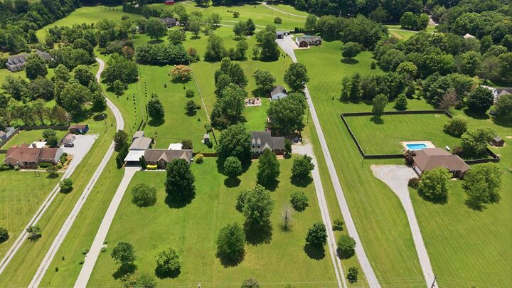 Property Photo: 7301 W Cook Rd TN 37172