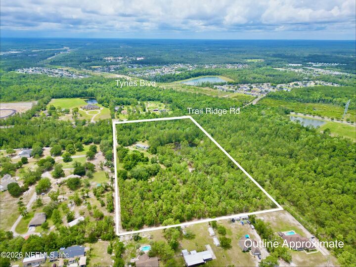 Property Photo:  3622 Trail Ridge Road  FL 32068 
