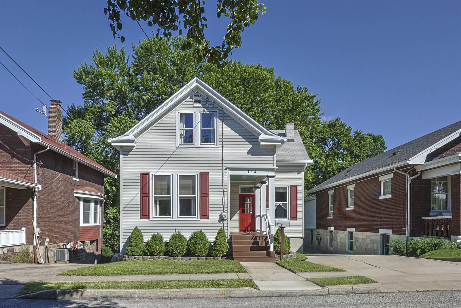 Property Photo: 124 W Walnut Street KY 41071
