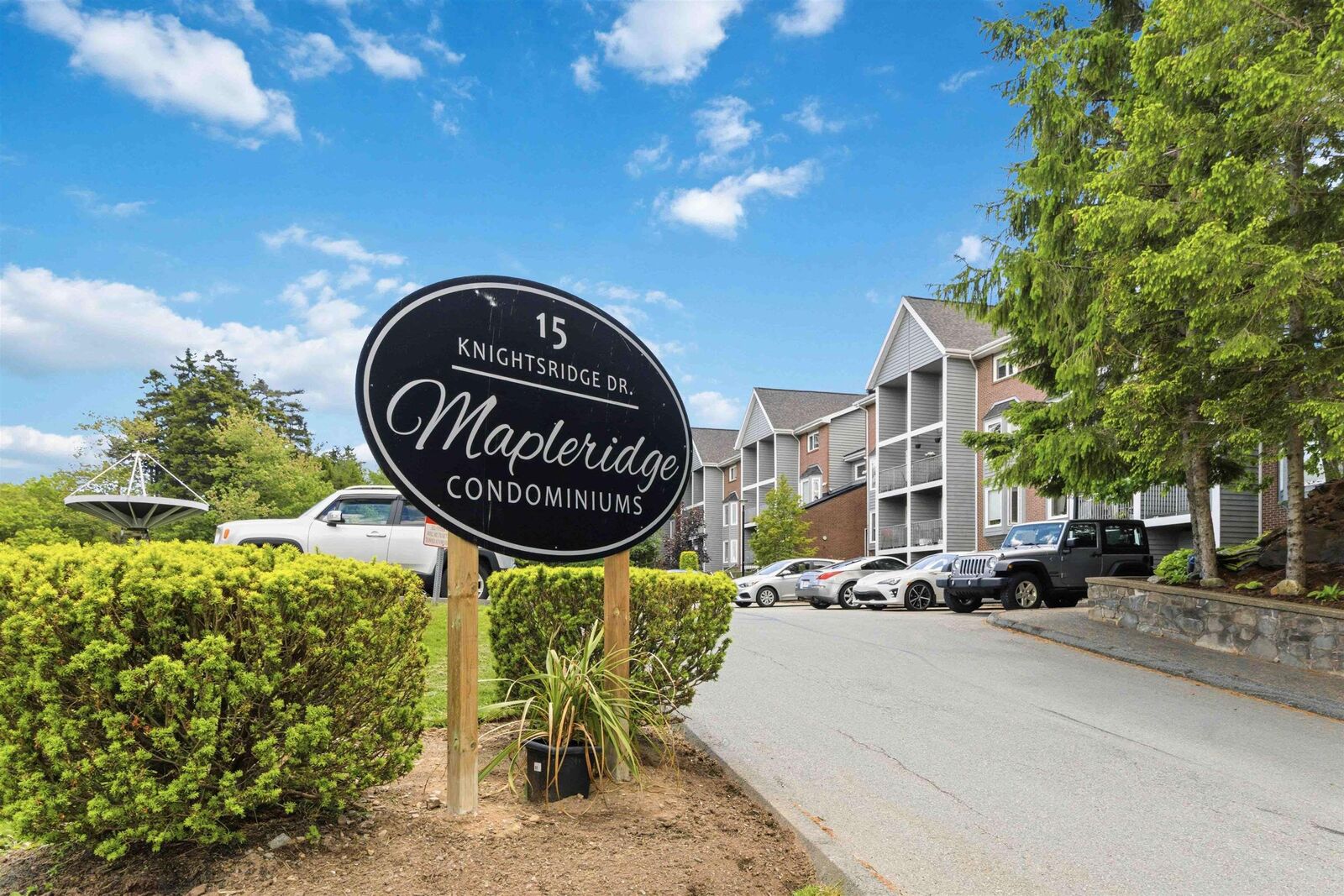 Property Photo:  303 15 Knightsridge Drive  NS B3M 3S9 