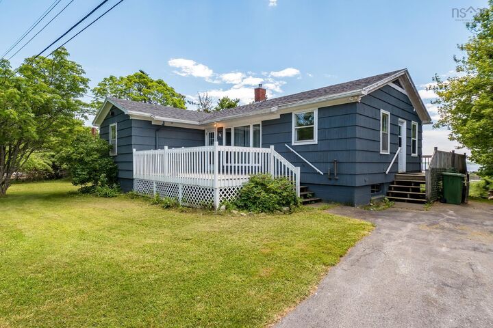 58 Newell Road — photo 1
