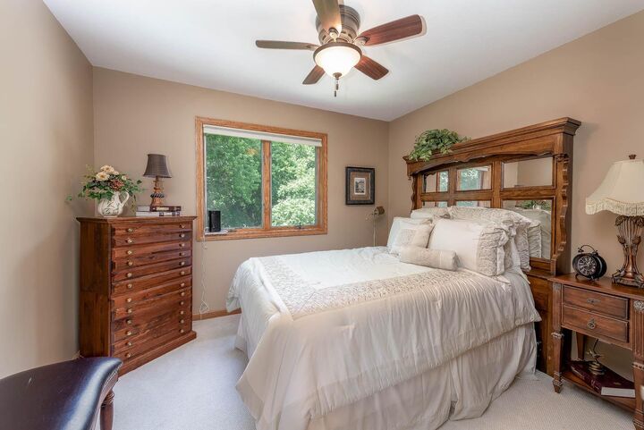 Property Photo: 58049 227th Street MN 56001