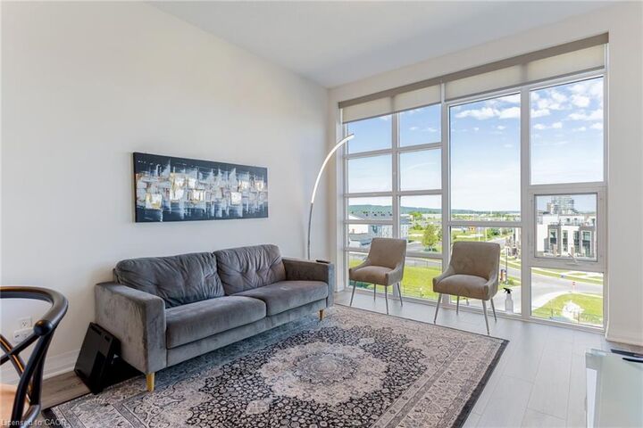 Property Photo:  10 Concord Place 504  ON L3M 0G6 