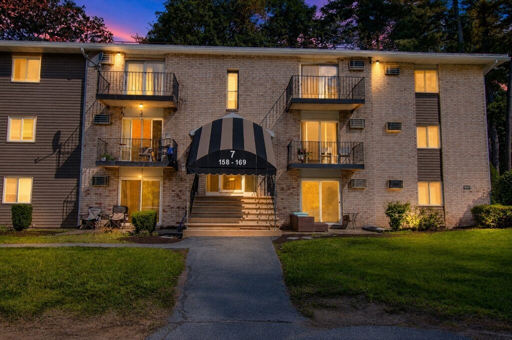 Property Photo:  440 North Ave 164  MA 01830 
