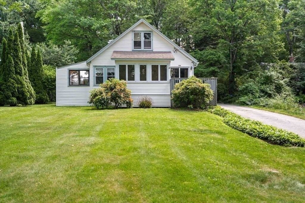 Property Photo:  152 Main Street  MA 01520 