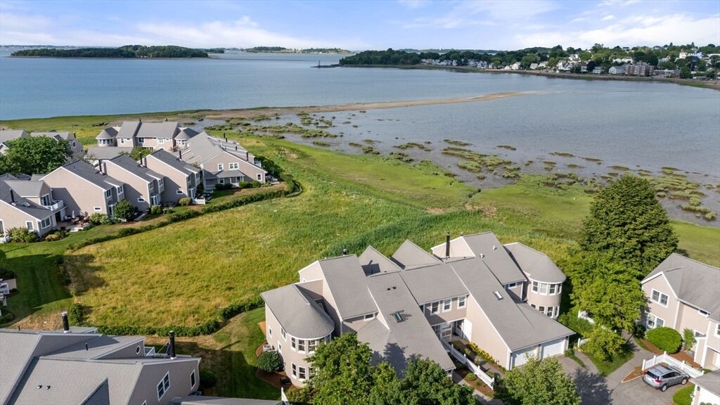 Property Photo: 16 Schooner Ln 16 MA 02171