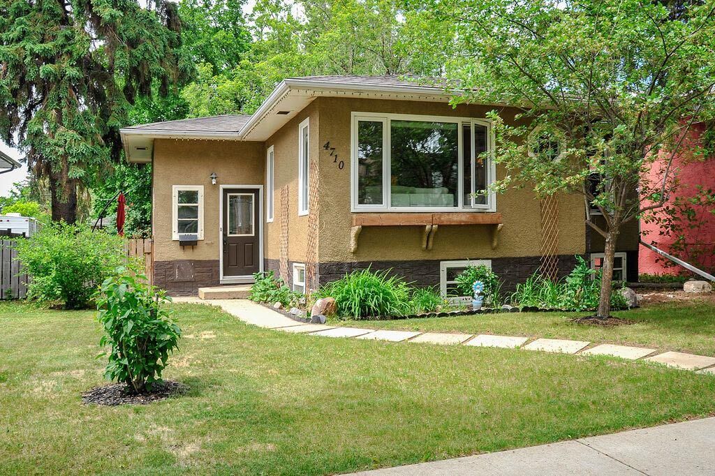 Property Photo:  4710 47 Street  AB T4V 1J5 