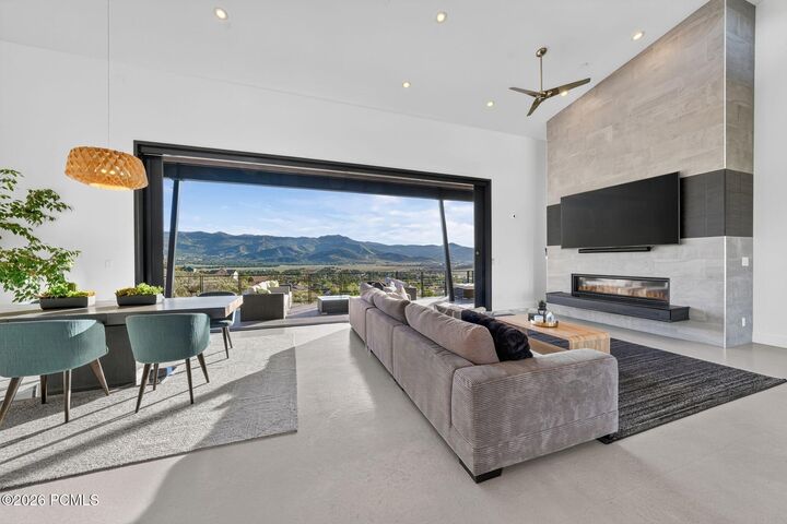 Property Photo: 6395 Silver Sage Drive UT 84098
