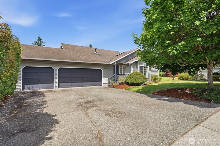 Property Photo: 16616 37th Place W WA 98037