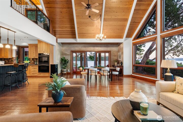 Property Photo: 191 Canal Lane Court WA 98320