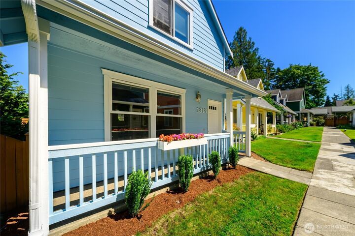 Property Photo: 1318 N 184th Court #12 WA 98177