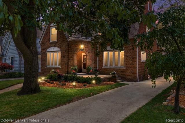Property Photo: 1377 Harvard Road MI 48230
