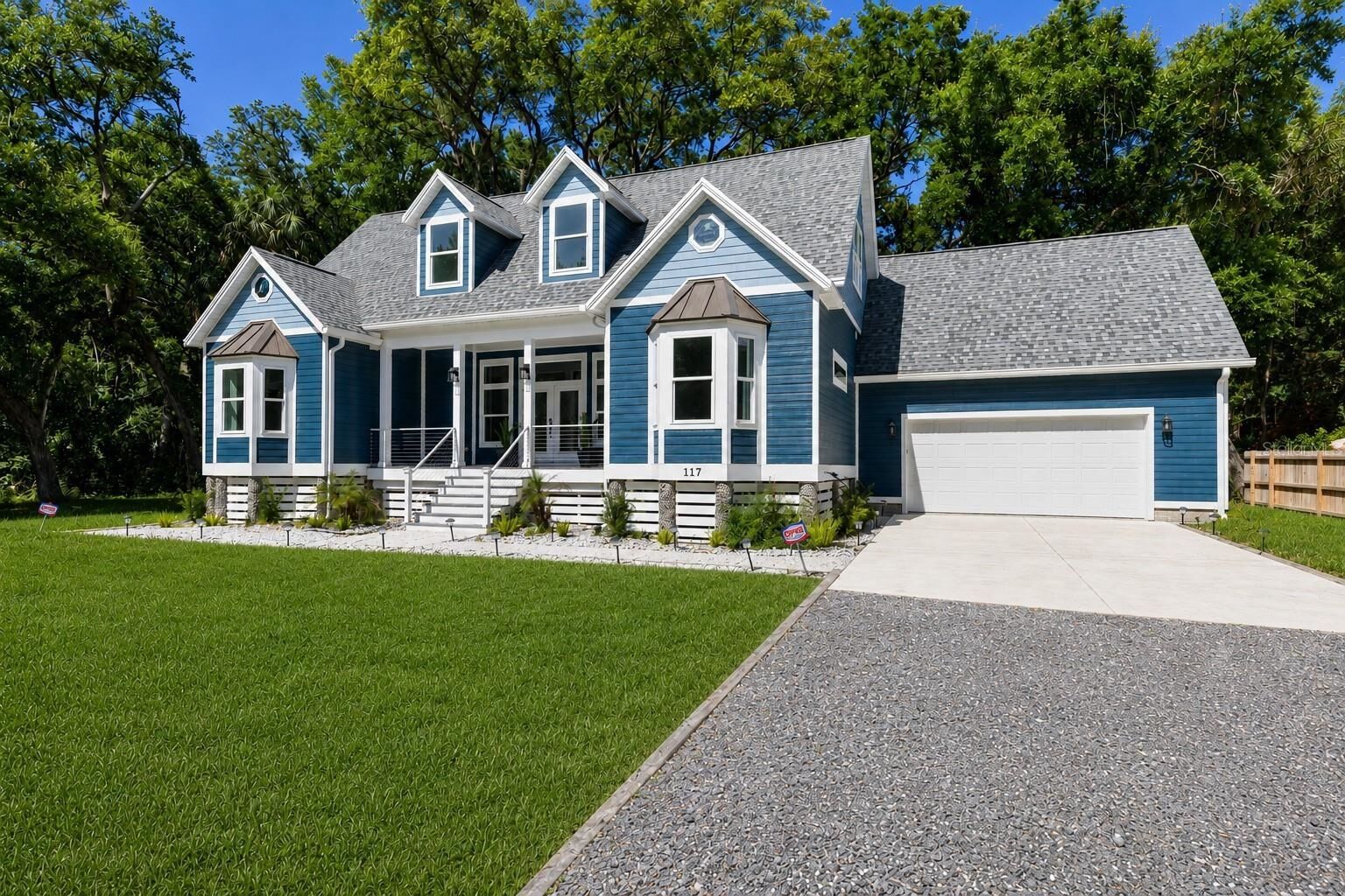 Property Photo:  117 Hernandez Ave  FL 32137 