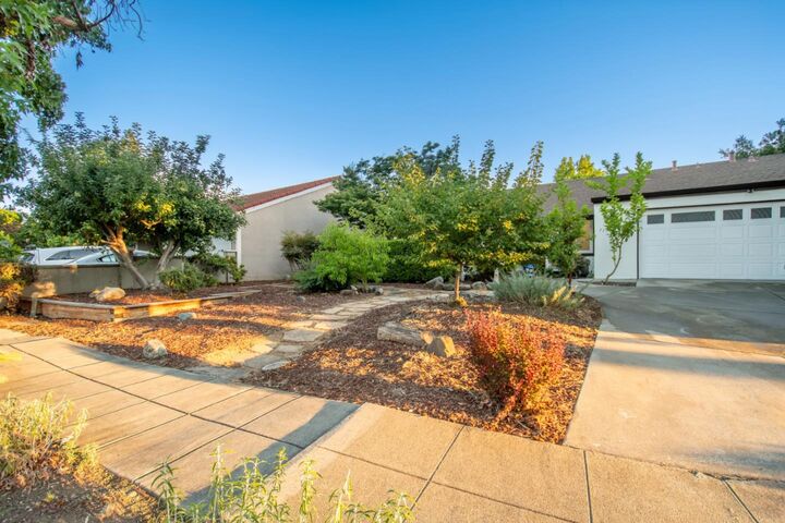 Property Photo:  7131 Via Maria  CA 95139 