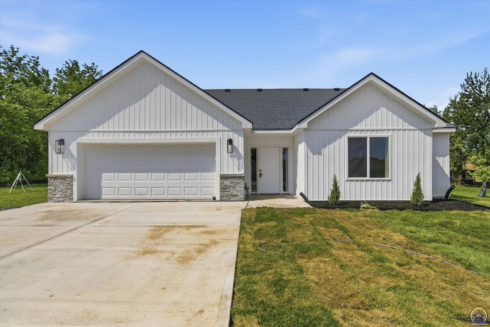 Property Photo:  7847 Seneca Lake Rd  KS 66070 