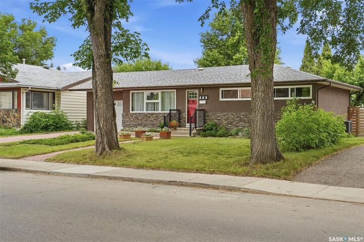 Property Photo: 445 Witney Avenue S SK S7M 3K6