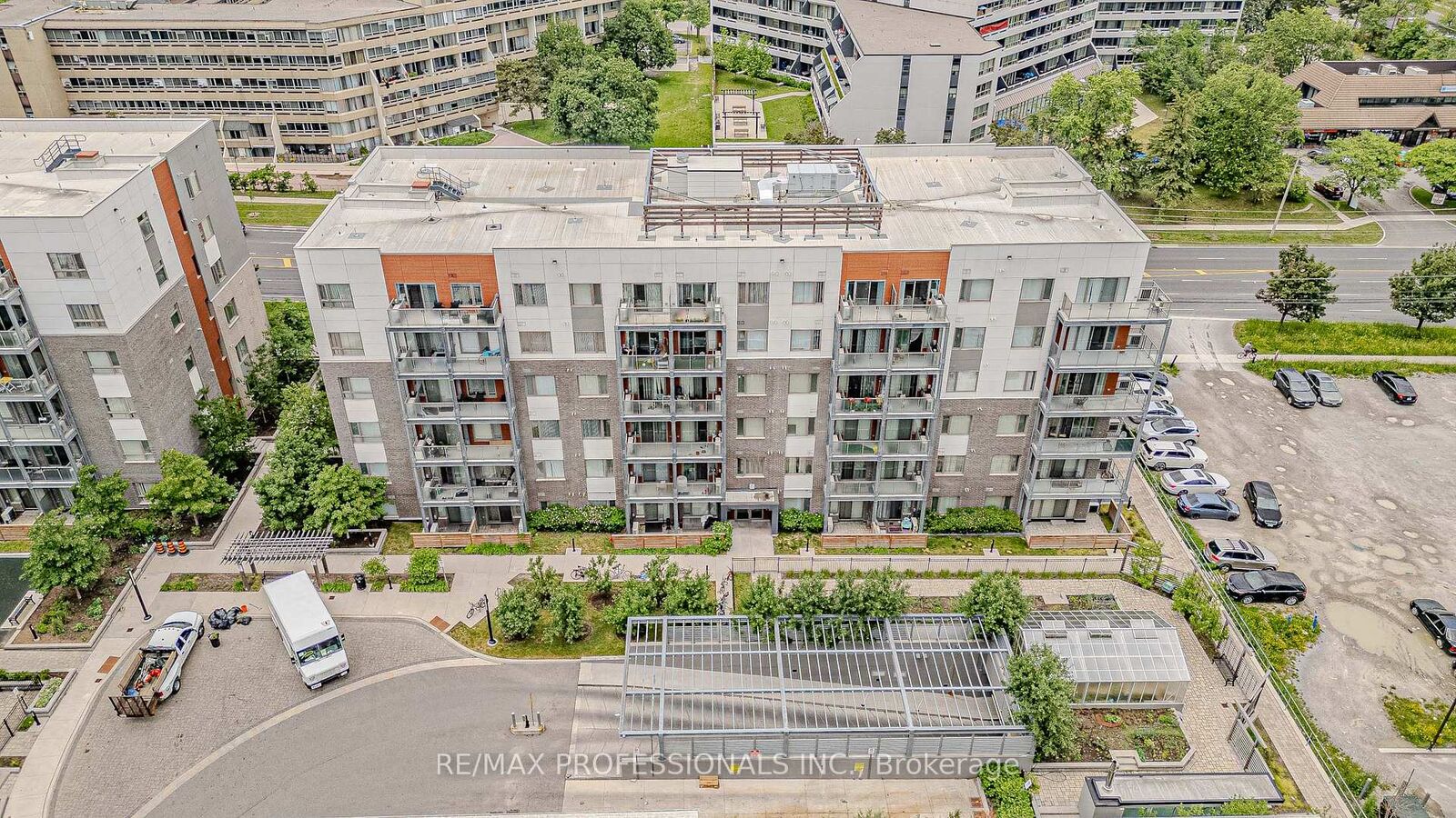 Property Photo: 5155 Sheppard East Avenue 401 ON M1B 0C8