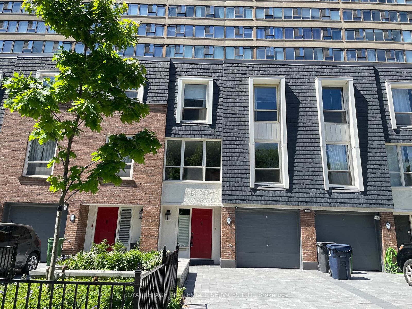 Property Photo: 48 Granby Street 6 ON M5B 2J5