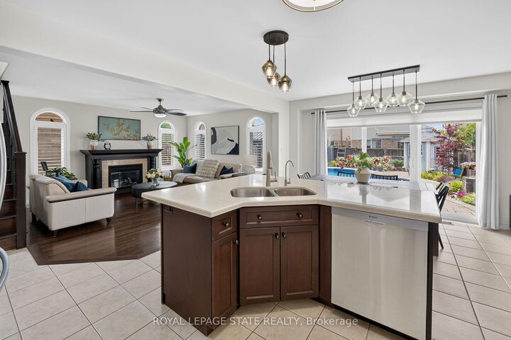 Property Photo: 387 Murray Street ON L3M 3P4