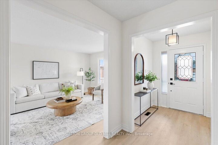 Property Photo: 37 Brandy Crescent ON L4L 3C5