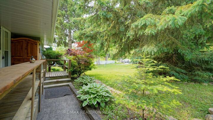 Property Photo: 2807 25th Side Road ON L9S 3T2