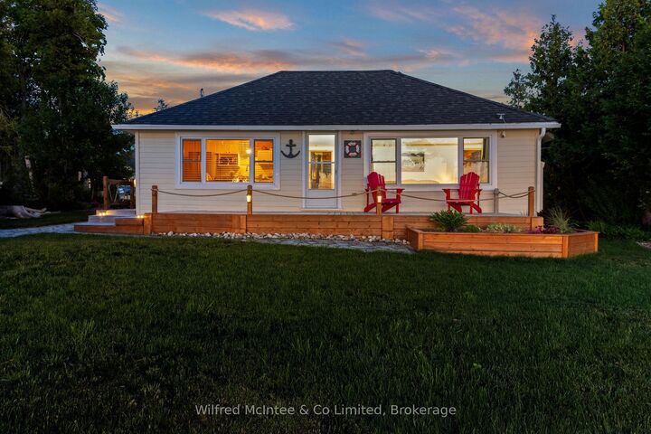 43 Fenton Drive — photo 1