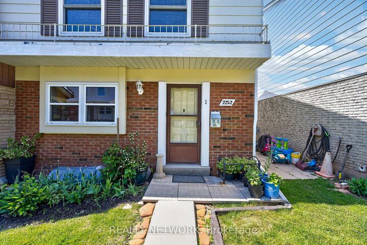 Property Photo: 2252 Upper Middle Road 1 ON L7P 2Z9