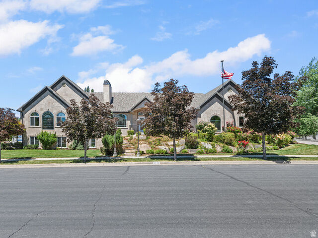 Property Photo:  1242 N 640 W  UT 84087 