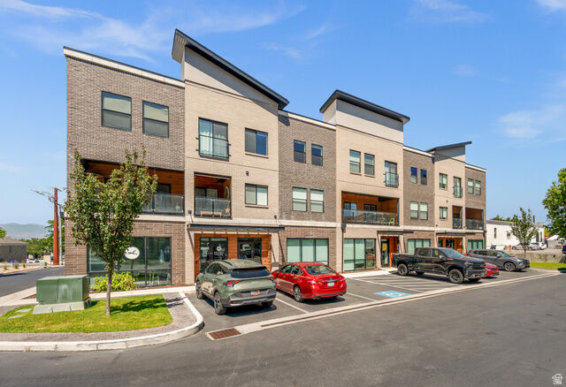 Property Photo: 12241 S 900 E 7 UT 84020