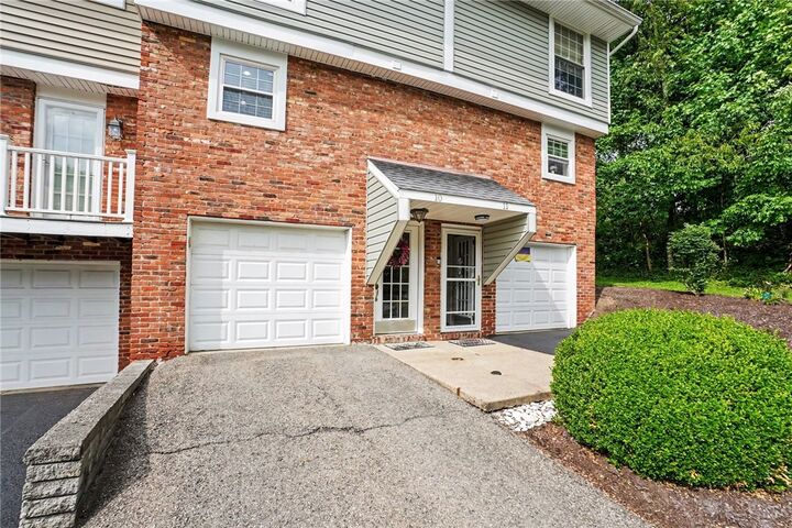 Property Photo:  5495 Library Rd 10  PA 15102 