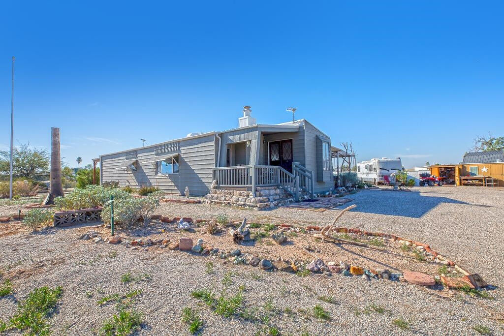 Property Photo: 13899 E Warren Drive AZ 85367