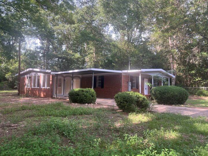 Property Photo: 352 Church Street GA 31787